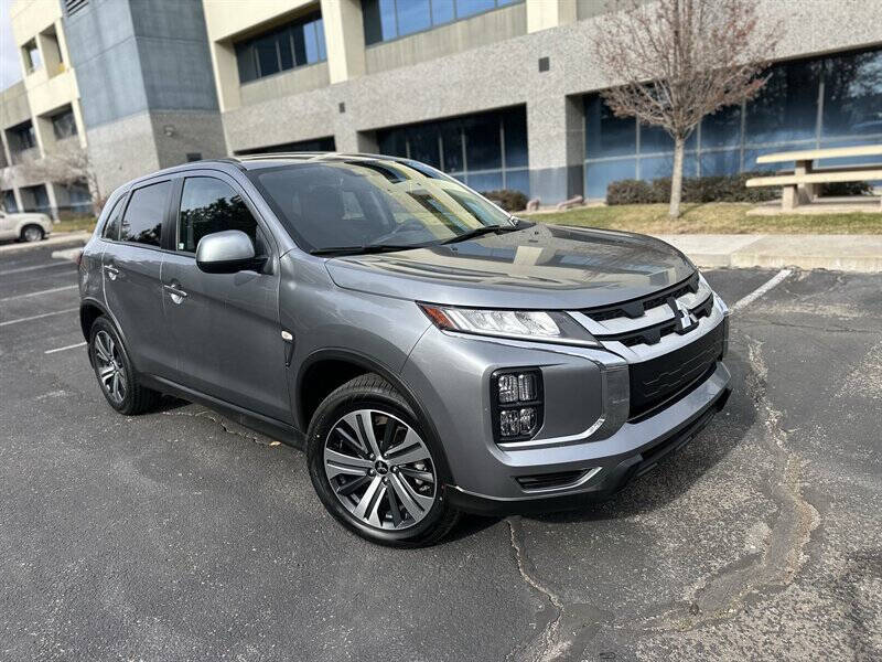 2023 Mitsubishi Outlander Sport ES