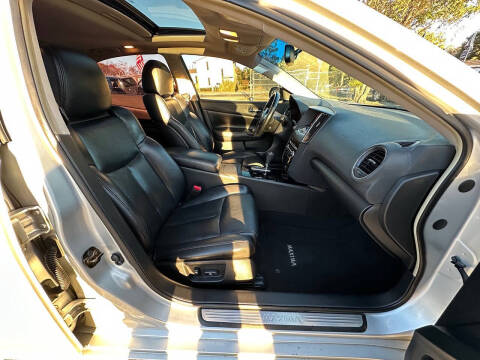 2010 Nissan Maxima 3.5 SV