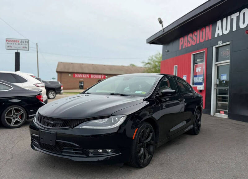 2015 Chrysler 200 S
