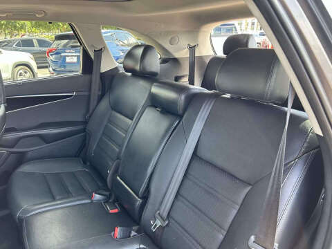 2019 Kia Sorento SX V6