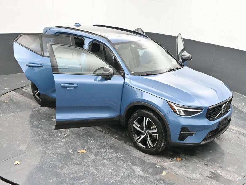2024 Volvo XC40