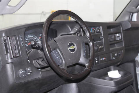 2023 Chevrolet Express 2500