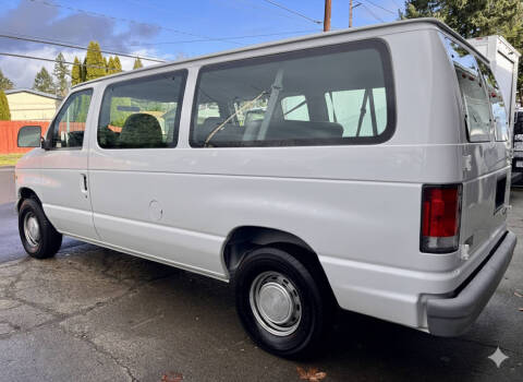 1999 Ford E-150 Chateau