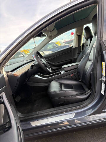 2020 Tesla Model 3 Standard Range Plus