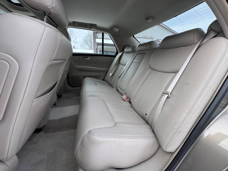 2010 Cadillac DTS Luxury Collection