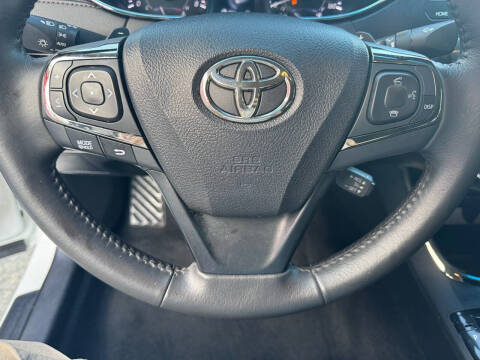 2016 Toyota Avalon XLE