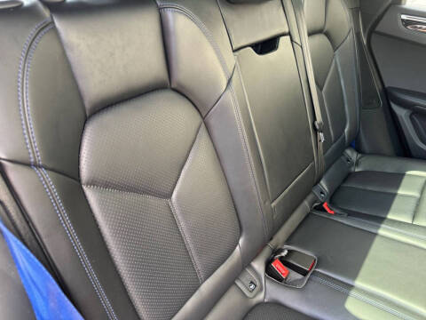 2022 Porsche Macan