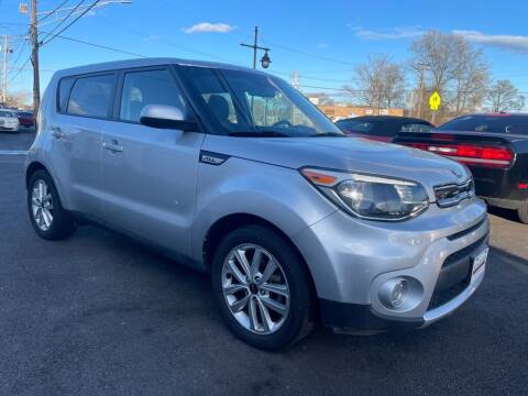 2018 Kia Soul for sale at Alpina Imports in Essex MD