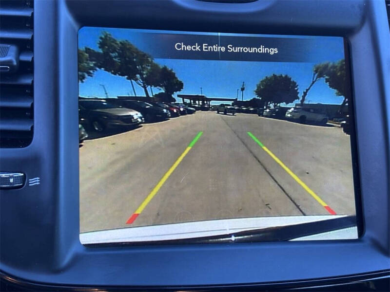 2022 Chrysler 300 S V6