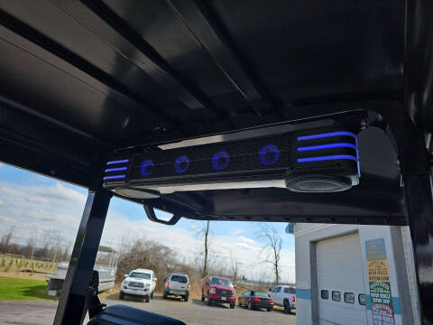 2025 Evolution Maverick 2 + 2