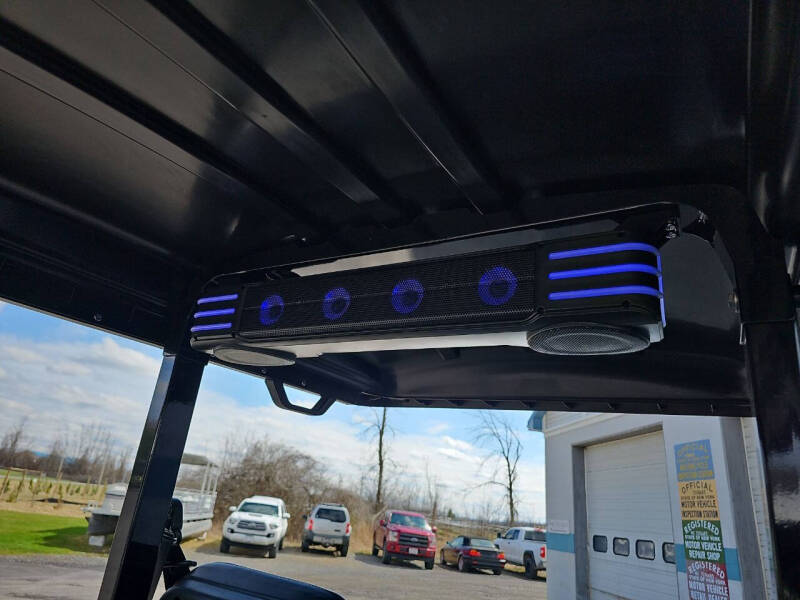 2025 Evolution Maverick 2 + 2