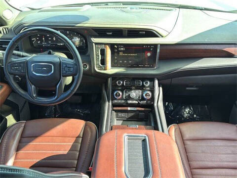 2023 GMC Yukon XL Denali Ultimate