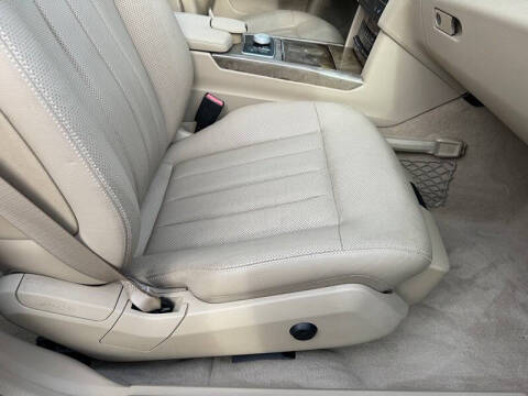 2010 Mercedes-Benz E-Class E 550 Luxury