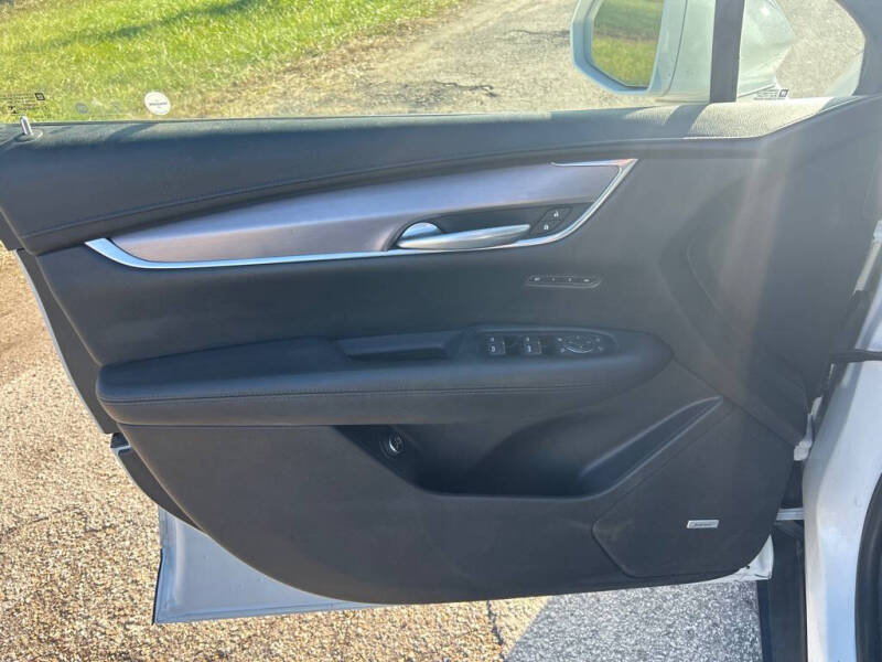 2018 Cadillac XT5 Luxury