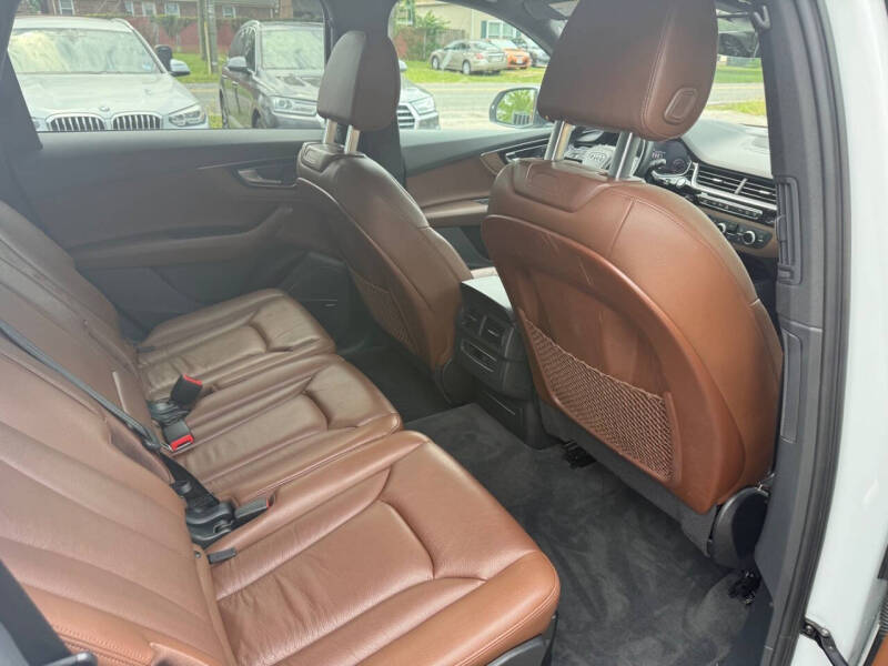 2017 Audi Q7 2.0T quattro Premium Plus