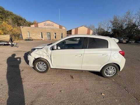 2018 Mitsubishi Mirage ES photo 2