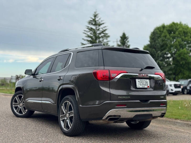 2019 GMC Acadia Denali
