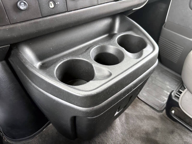 2016 Chevrolet Express LT 3500