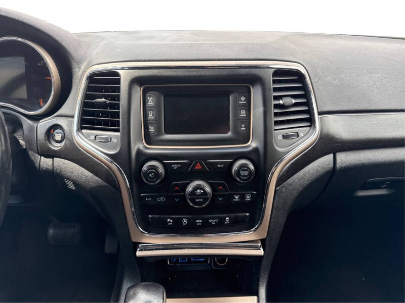 2017 Jeep Grand Cherokee Laredo