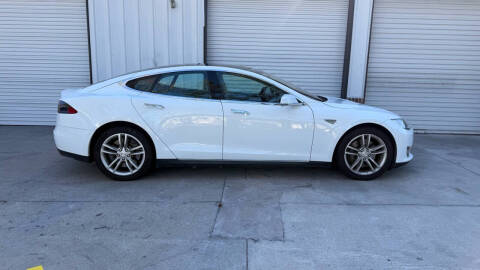 2014 Tesla Model S 85