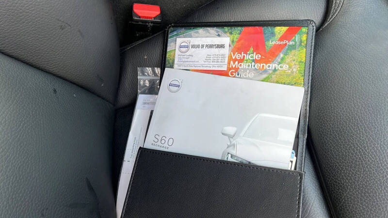 2021 Volvo S60 Recharge T8 Inscription