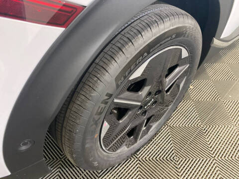 2025 Kia EV6 Light Long Range