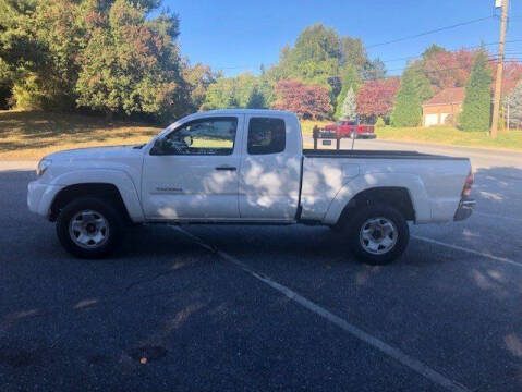 2007 Toyota Tacoma for sale at Bob's Motors in Washington DC