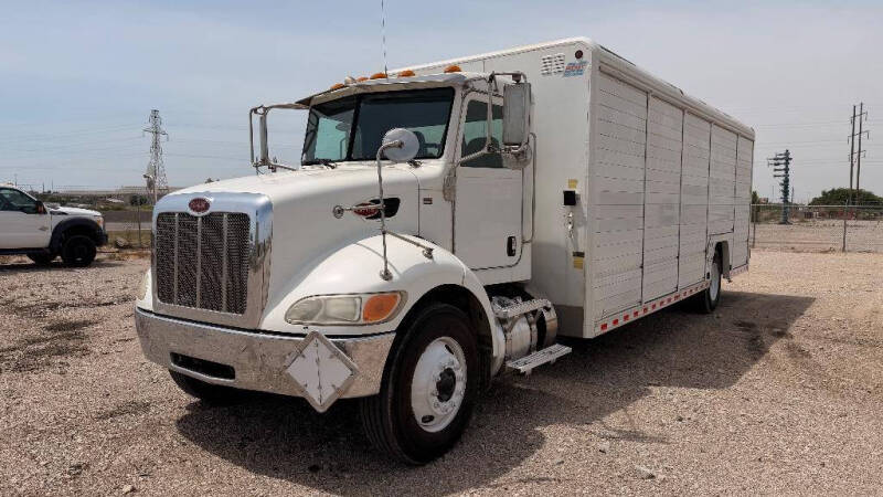 2011 Peterbilt 337