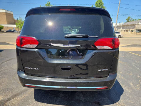 2020 Chrysler Pacifica Limited