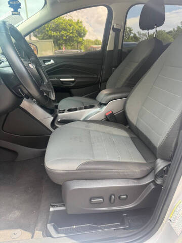 2016 Ford Escape SE
