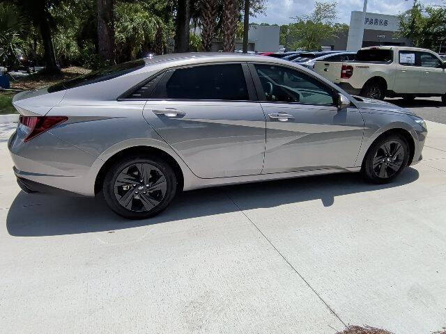 2023 Hyundai Elantra