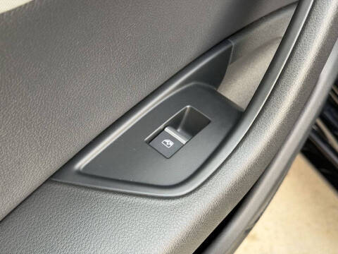 2017 Audi A4 2.0T quattro Premium Plus