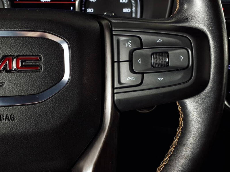 2021 GMC Yukon XL AT4