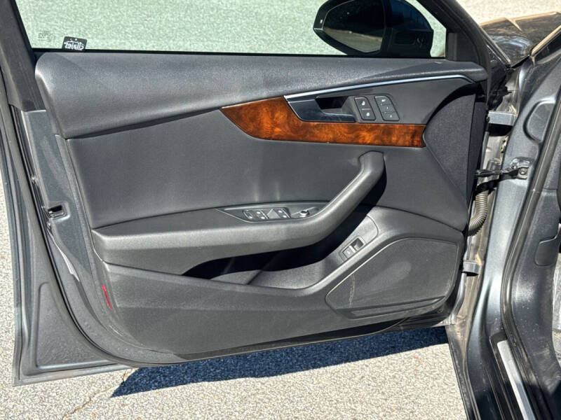 2019 Audi A4 Premium 40 TFSI