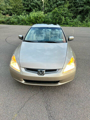 2005 Honda Accord for sale at Plug Autos in Hackettstown NJ