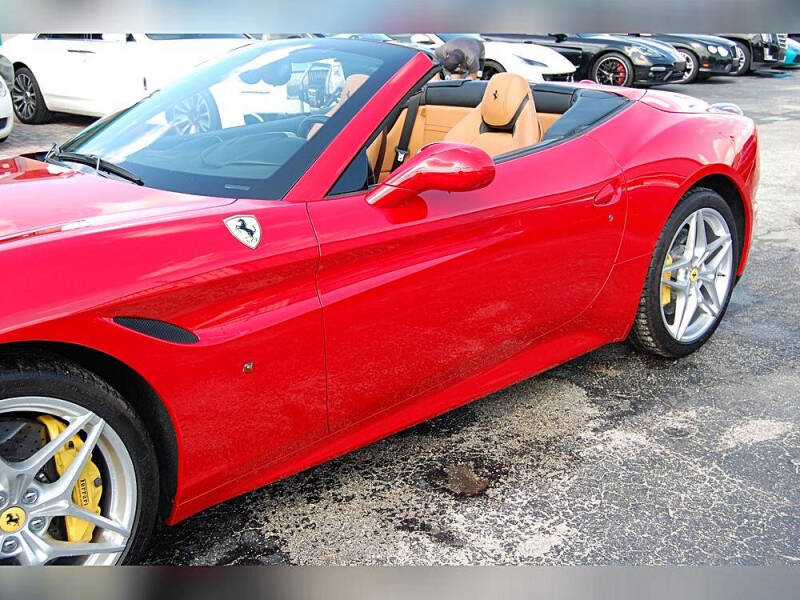2016 Ferrari California T