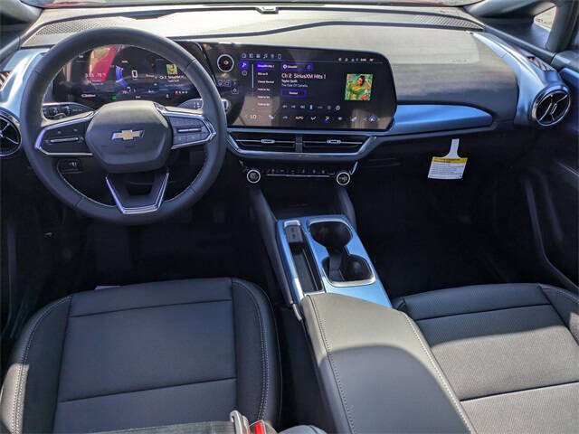 2026 Chevrolet Equinox EV LT 2