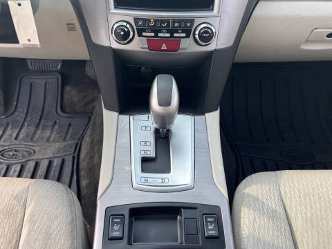 2012 Subaru Legacy 2.5i