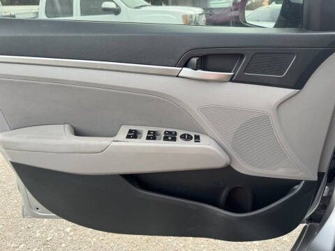 2020 Hyundai Elantra