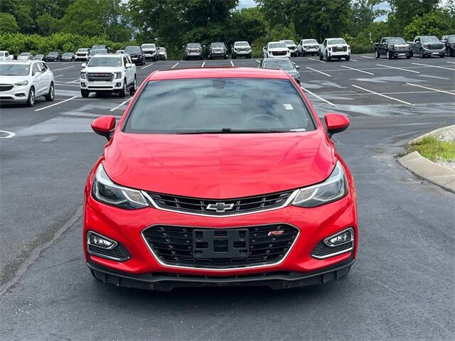 Used 2018 Chevrolet Cruze LT with VIN 1G1BE5SM0J7136184 for sale in Columbia, TN