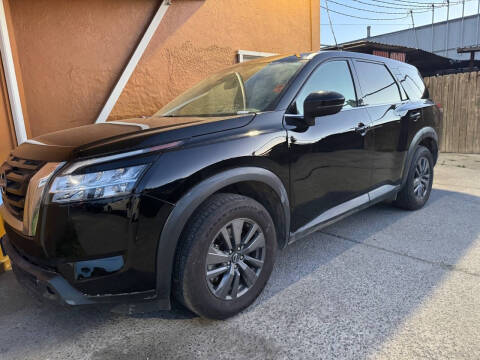 2022 Nissan Pathfinder S