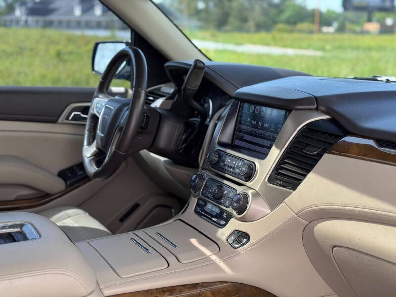 2017 GMC Yukon Denali