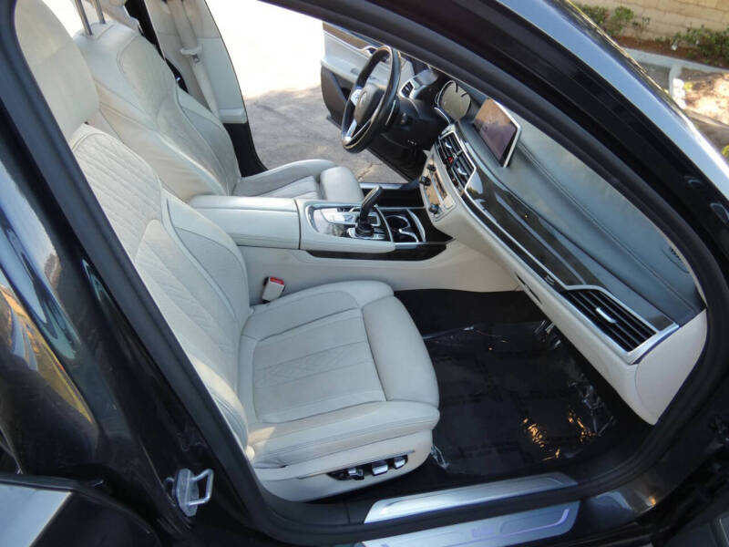 2016 BMW 7 Series 750i xDrive