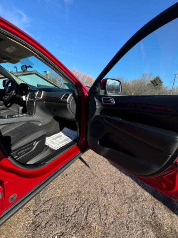 2011 Jeep Grand Cherokee Laredo