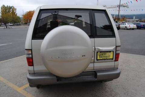 2001 Isuzu Trooper LS