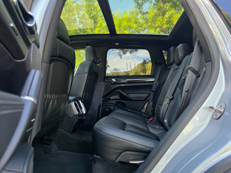 2015 Porsche Cayenne S