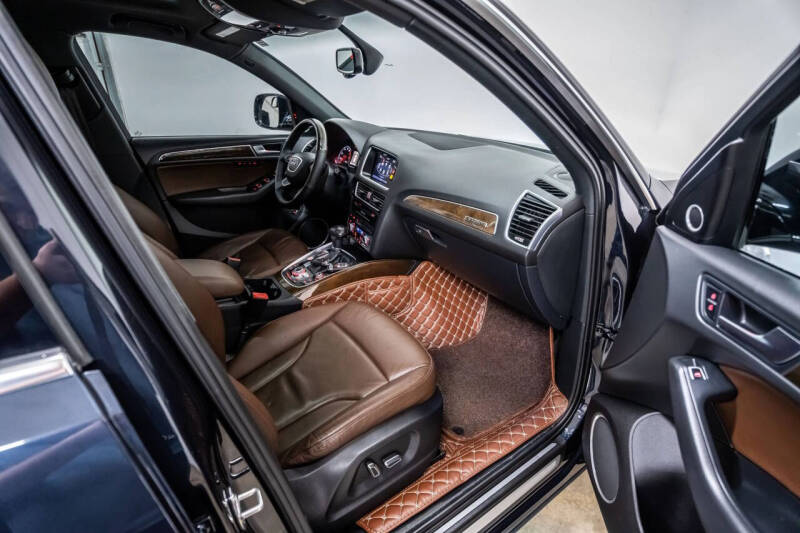 2016 Audi Q5 2.0T quattro Premium Plus