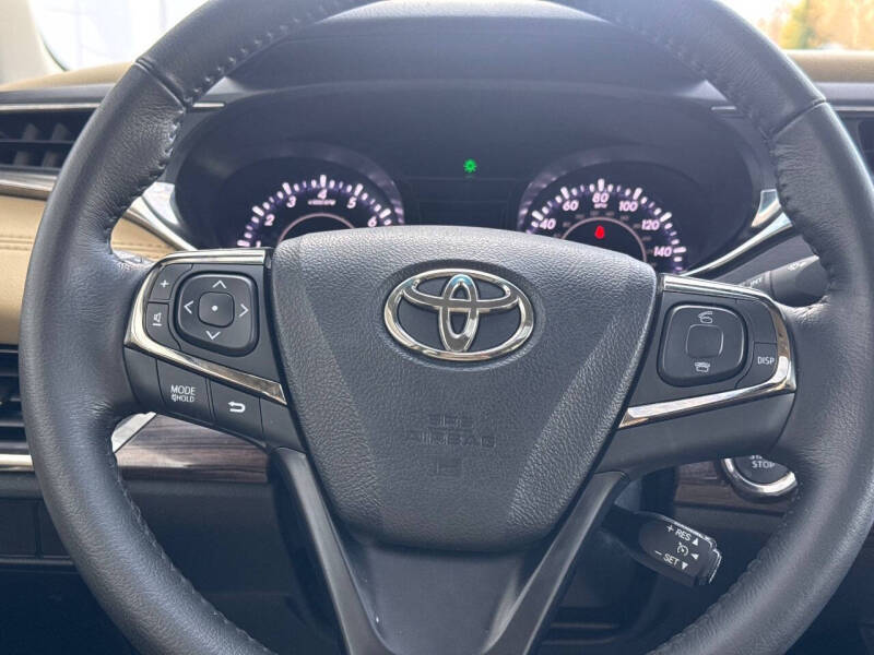 2013 Toyota Avalon XLE Premium