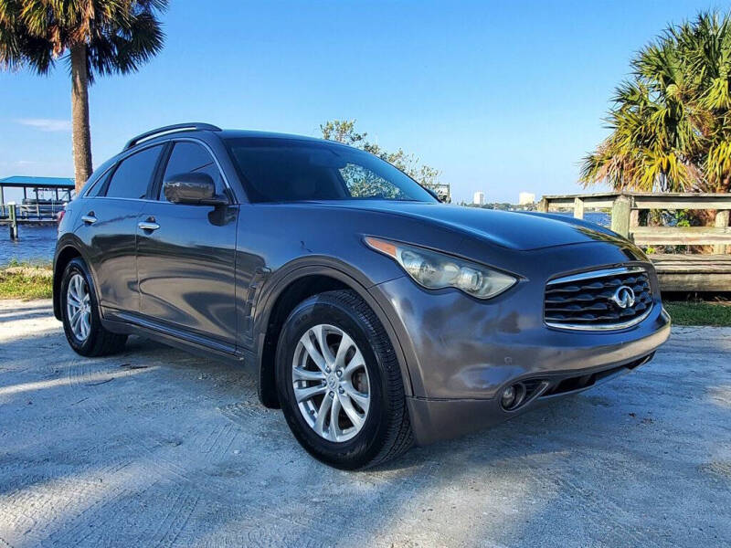2011 Infiniti FX35