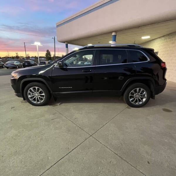 2021 Jeep Cherokee Latitude Lux